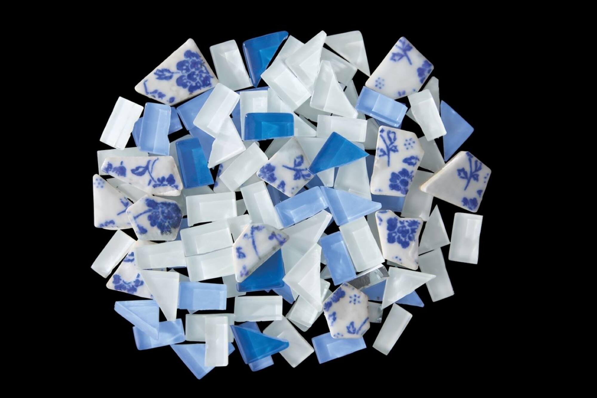 10" x 14" Blue Flower Mosaic Tray Kit by Make Market®